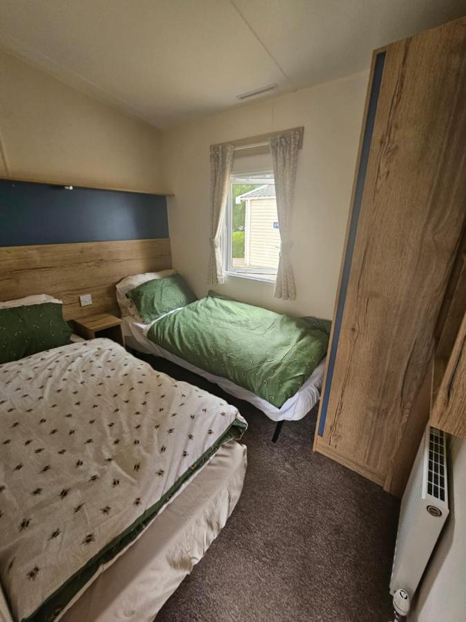 46 Pine Ridge Hotel Poole Bagian luar foto